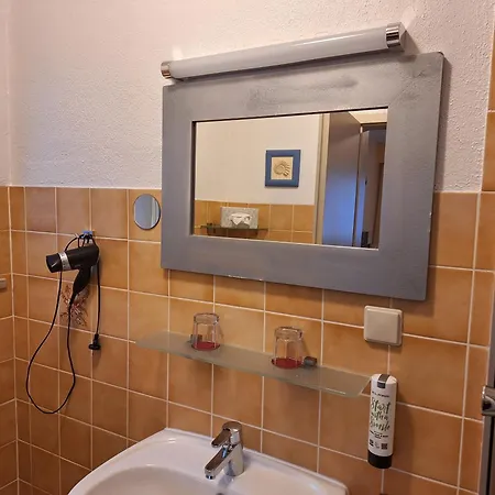 Bruderfels, Garni Hotel 2*