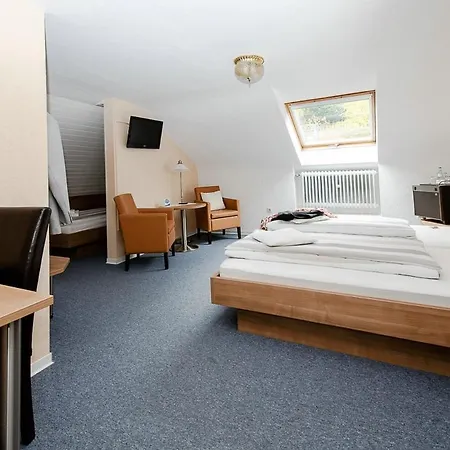 Hotel Bruderfels, Garni