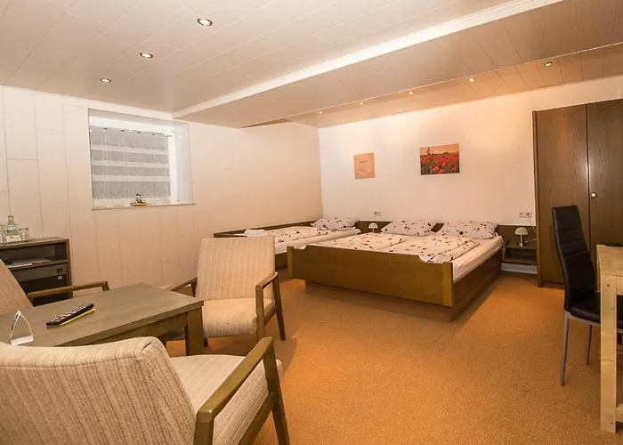 Bruderfels, Garni Hotel 2*